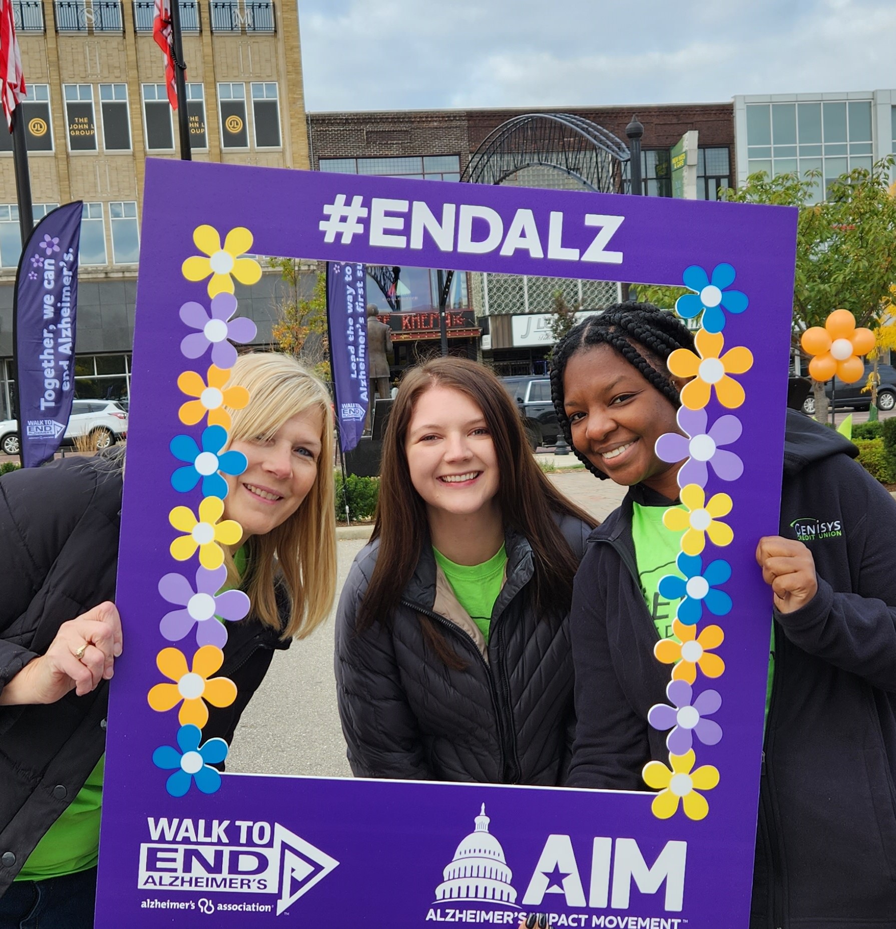 Picture of Genisys employees at Alzheimer's Walk