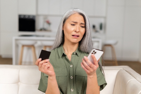 Phishing, Smishing, and Vishing: How to Protect Yourself 