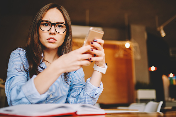 Don’t Fall for These Text Scams